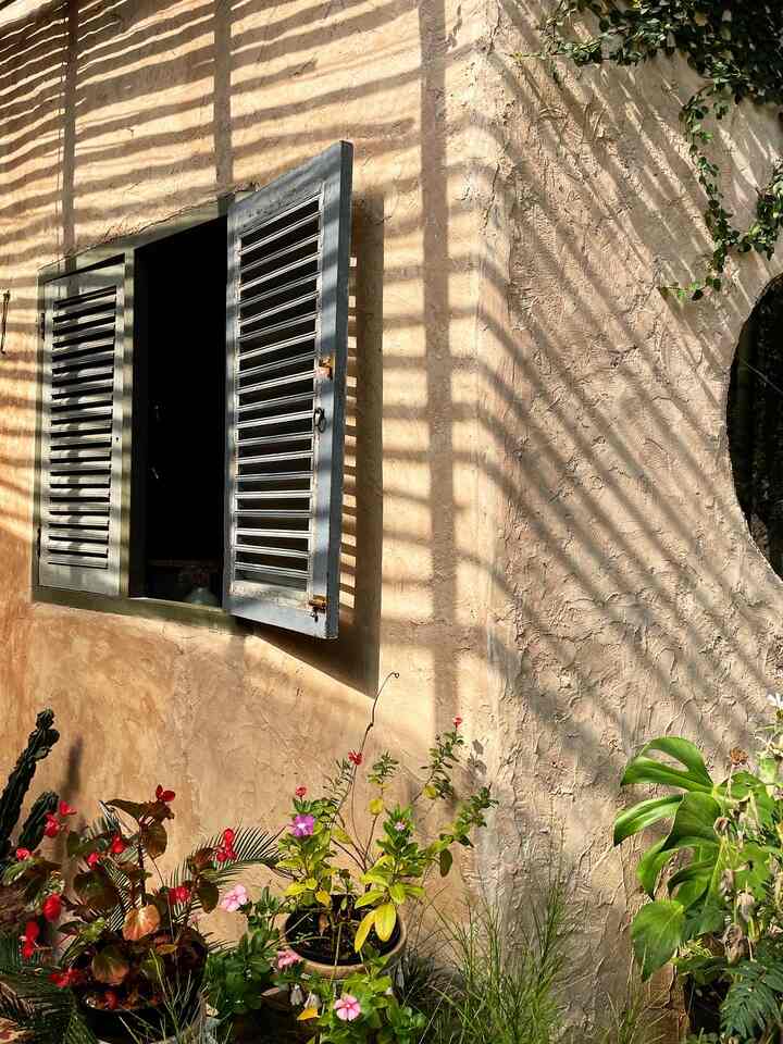 The theme of this house is actually Mediterranean, but because it is so raw it has become Mediterranean rustic which tends to have the characteristics of Marrakech and Marroco walls. The reason I chose this style is because it suits my taste, Berber house for me is really exotic and makes me comfortable.

#mediterranean #rustichouse #berberhouse #homedecorinspo #aesthetichomedecor #rumahwowi #beachhouse