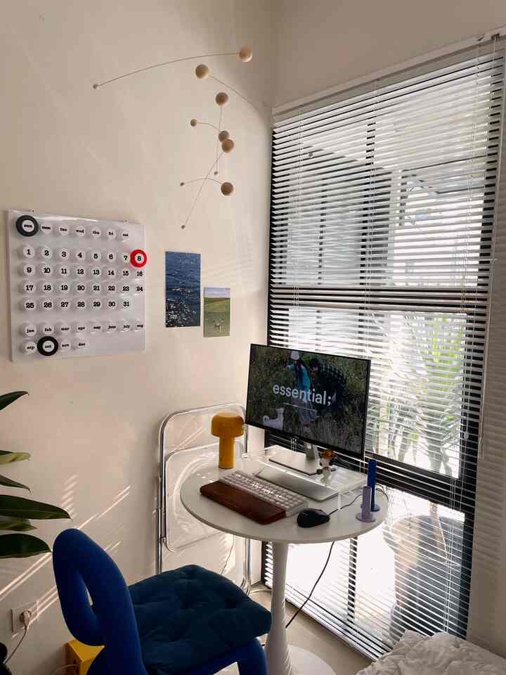 Seperti biasa, penting; playlist untuk meningkatkan mood akhir pekanku ✨🔋

#kamar tidur
#kamar tidurinpo
#Desktop
#pertengahan abad modern
#retro