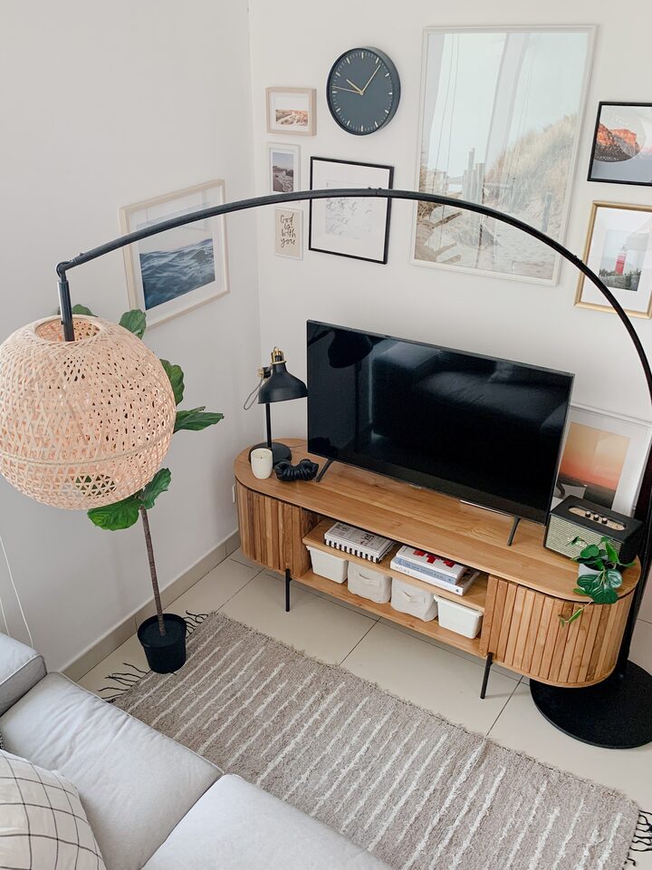 short form carousel card thumbnail