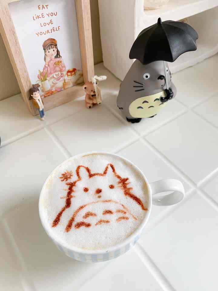 my fav me time..

salah satu hobby baru aku buat ngisi me time adalah..
bikin latte art🤍
ditemenin sama anak aku sekalian nonton film kartun bareng👦🏻

happy weekend temen temen🫶🏻

#rumahkerja #coffeecorner #lattert #bandung #greynaehaus #rumahminimalis #dekoralakorea #koreanvibes 