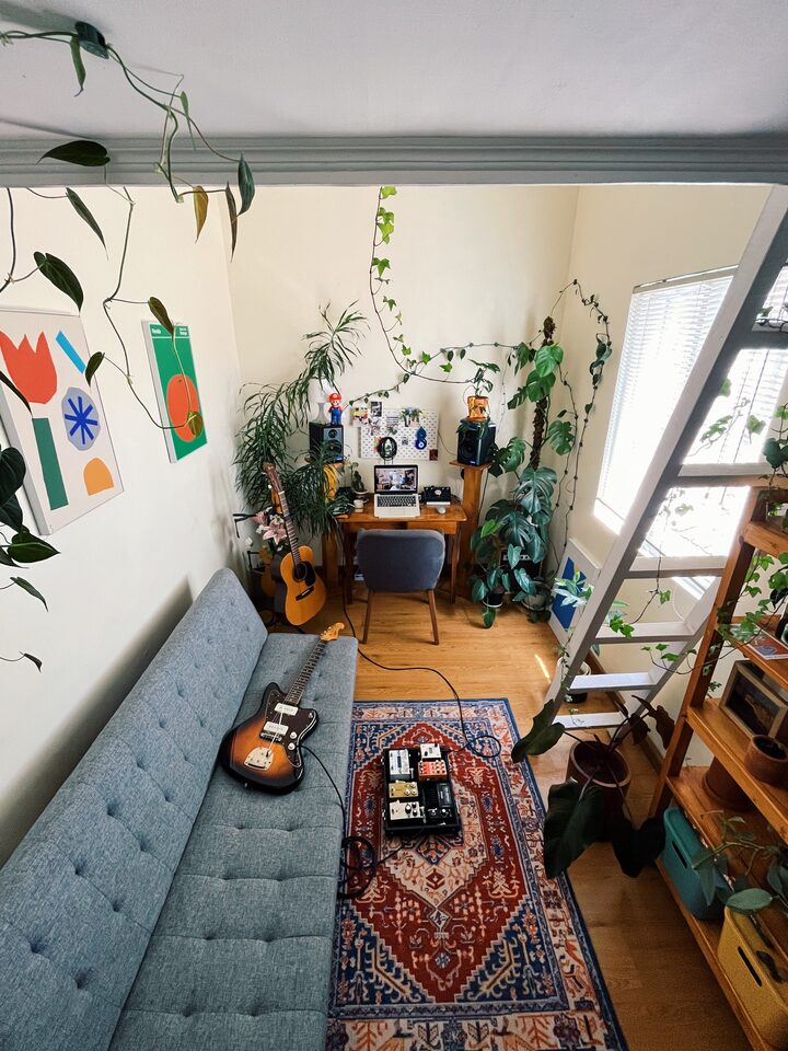 short form carousel card thumbnail