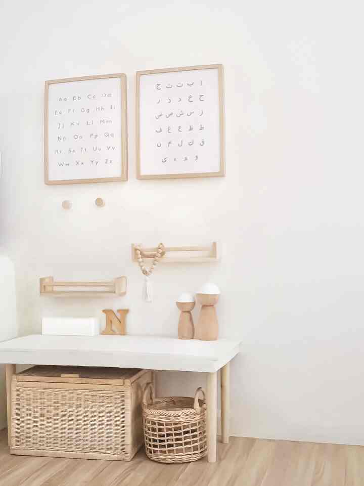 Kids Learning Area

Memanfaatkan salah satu pojok ruangan dengan membuat area belajar anak2. Didominasi dengan elemen kayu, makeover meja lama, mengganti kakinya dengan kaki kayu jati belanda dan menambahkan beberapa storage agar terlihat lebih rapi 🤍

#kidsroom #ideruangbelajaranak #ideruangbermain #japandi #rumahtua #rumahantik #bandung #decorlowbudget