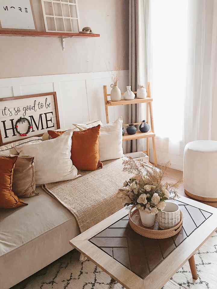 Living room segaris scandinavian minimalis ✨

Nuansa white and wood terlihat pd warna dinding n furniture kecoklatan nuansa wrn kayu, terkesan luas, mendapatkan furniture ini q mendapatkan nya di informa, shopee dan ikea.

#livingroomstyling
#livingroomdecor
#livingroommakeover
#scandinavian #livingroomminimalis #homedecor
