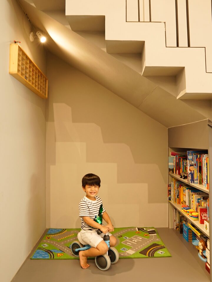 short form carousel card thumbnail