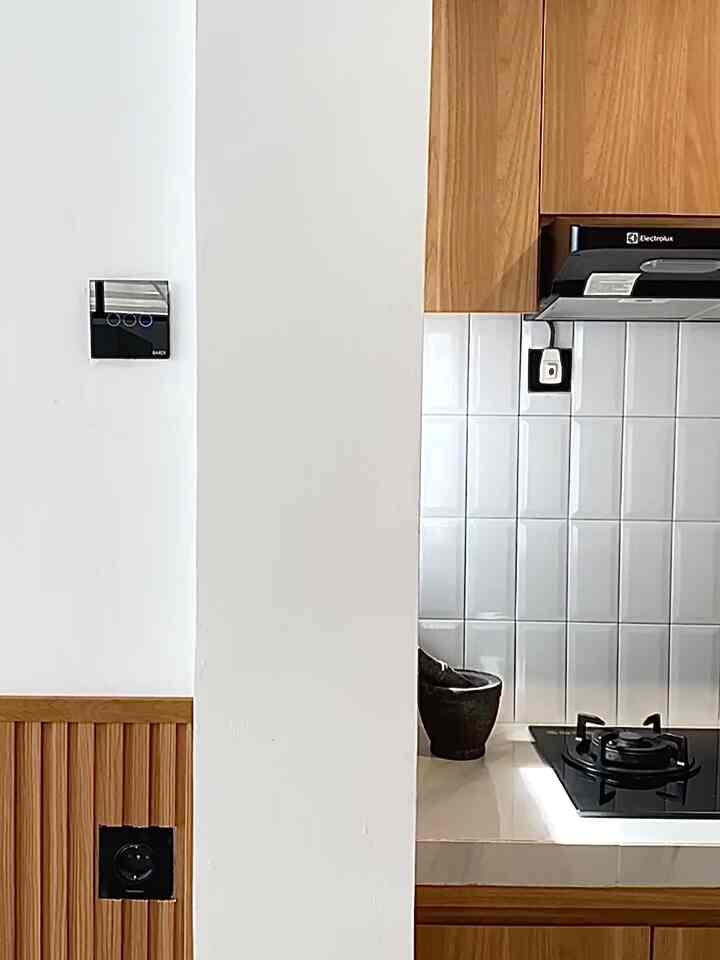 Di dapur ini kami memilih beberapa utensil dengan warna kayu supaya lebih padu padan dengan tema japandi ✨
#smalldecorations #decorationsinspo #hiasanrumah #pernakpernikrumah #pernakpernikruangan