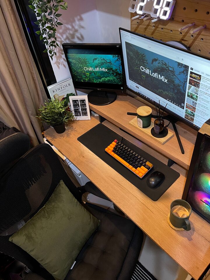 short form carousel card thumbnail