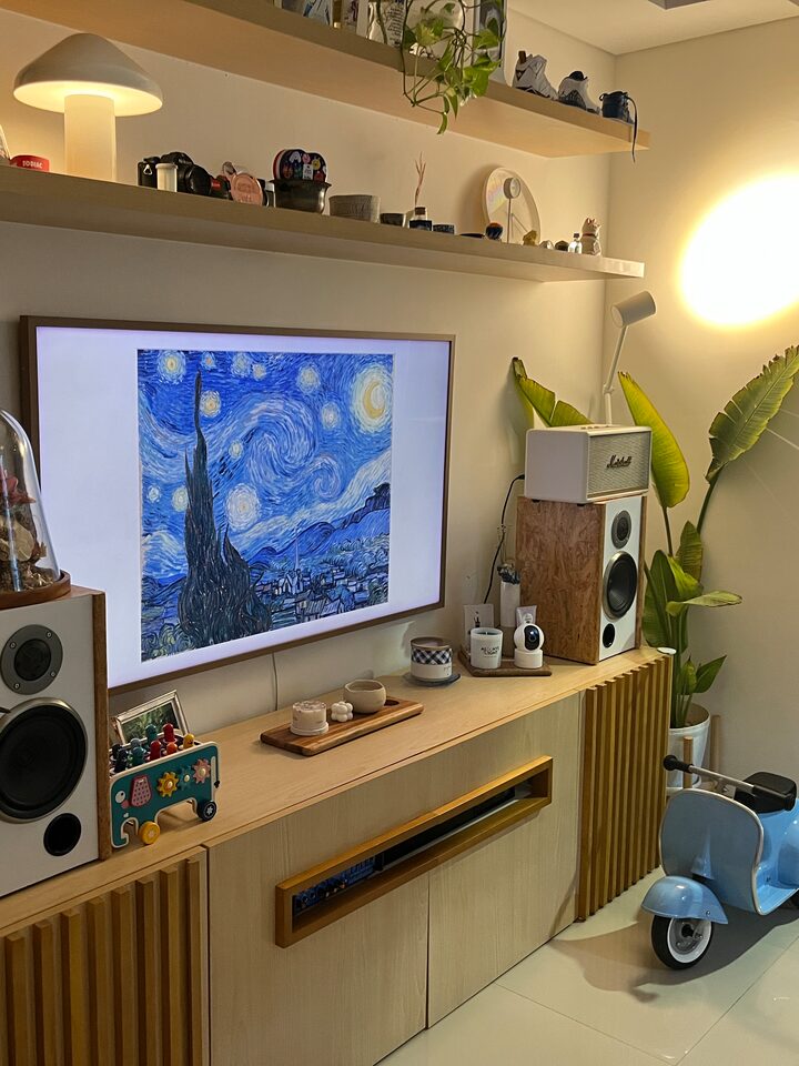 short form carousel card thumbnail