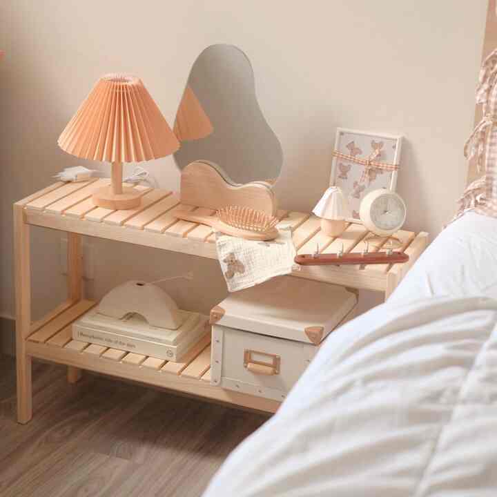 Creamy Decor ✨✨
I really like the collection of decorative knick-knacks with a creamy beige color tone like this 😍 calm, minimalist and really suits the tone of my room which is dominated by wood and white

#koreanhomedecor #apartmentdecor #decorlowbudget #dekorasikamartidur
