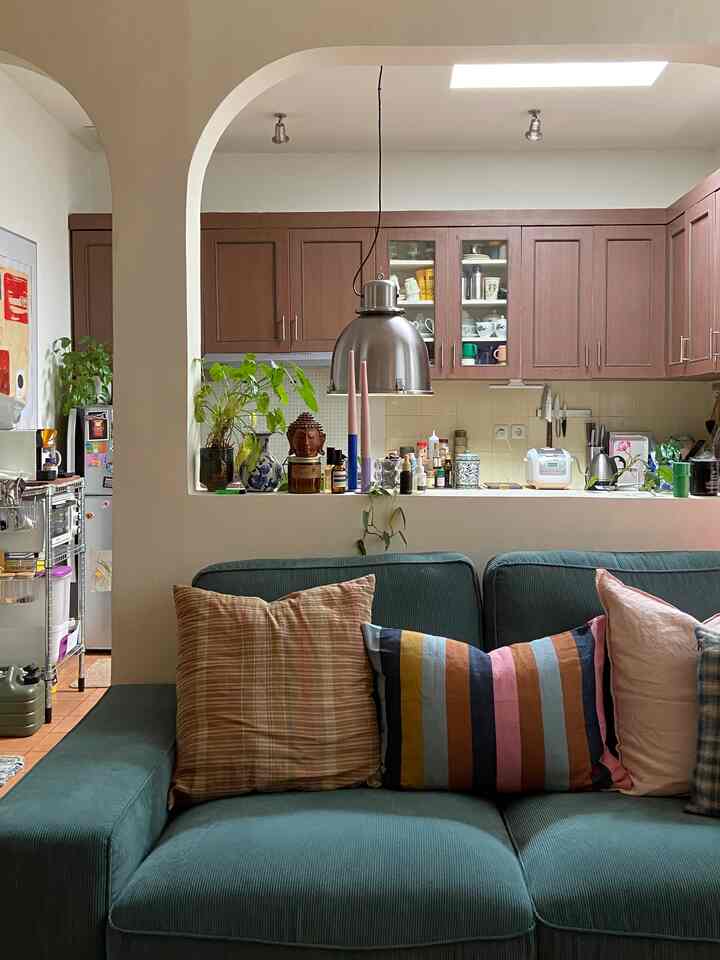 Tempat acak di rumah kami 🏠
Yang mana favoritmu?

#pertengahan abad modern
#ruang kecil
#desain interior
#dekorasi rumah
#rumahcluster