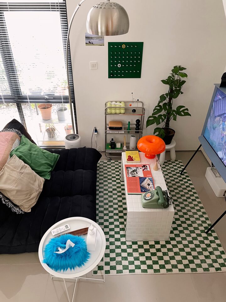 short form carousel card thumbnail