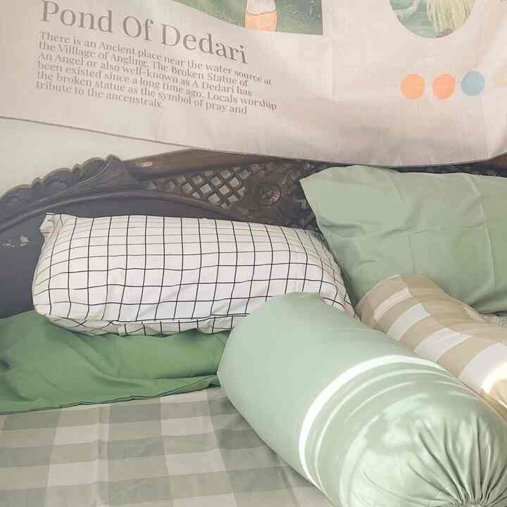 satukan warna hijau, putih, dan coklat untuk membuat area tempat tidur yang nyaman 🪴

#boyunderthewillows #kamartidur #kasurtempattidur #scentedcandle