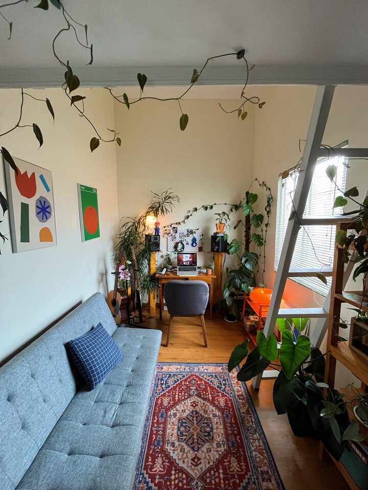 short form carousel card thumbnail