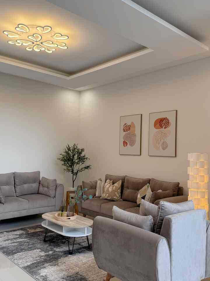 Cerita sedikit, sebenarnya ini adalah rumah kedua yg kami beli, setelah gagal membeli rumah pertama yg sampai saat ini belum dibangun oleh developer. Tapi kami banyak bersyukur karena rumah yg sekarang kami tinggali ini lebih banyak kelebihannya dari berbagai sisi. Kami memilih rumah ini karena tanahnya cukup luas, udaranya sejuk, viewnya bagus, lingkungannya nyaman, cukup strategis, dan harganya masih masuk akal.

Rumah ini kami beli dari developer jg, dan langsung kami renov sendiri tanpa jasa arsitek. Hampir sebagian besar kami renov dan tambahkan. Hanya bagian fasad saja yg tidak berubah. Bangunan awal itu 2 lantai, dan saat ini menjadi 3 lantai.

Bagiku, rumah yg aku tinggali saat ini adalah rumah ideal dan rumah impianku. Rumah yg ideal itu ketika kita pergi kemanapun, yg slalu dingat dan dirindukan adalah rumah sendiri, yg slalu membuat kita ingin pulang, yg dirasa menjadi tempat ternyaman dan teraman.

#MyHomeStory
#MyHomeJourney
#HomeSweetHome
#minimalisthouse
#scandinavian
