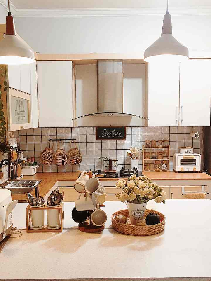 DAPUR OPEN SPACE ✨

Terkesan luas stlah di bikin open space di tambah islamd table yg fungsional.

Semoga Bermanfaat 🙏

#dapuropenspace #japandi #dekorasidapur #kitchenminimalis #bekasi #perintilandapur #dapurestetik