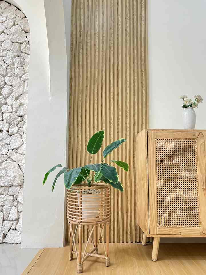 Ruang tamu open space bertema japandi dengan perpaduan warna white & brown ditambah unsur kayu dan rotan menambah suasana menjadi hangat,,,
.
.
#japandi
#bandung
#mishahome
#ruangtamu
#decorasirumah
#inspirasiruangtamu
#rumahcluster
#rumah
#japandistyle
#japandidesign