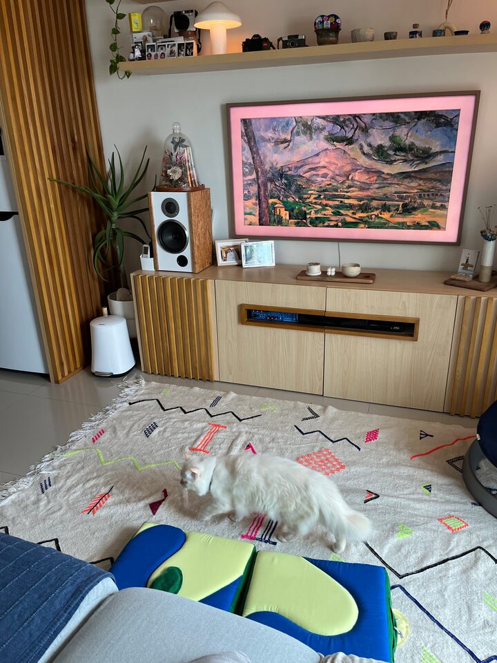 short form carousel card thumbnail