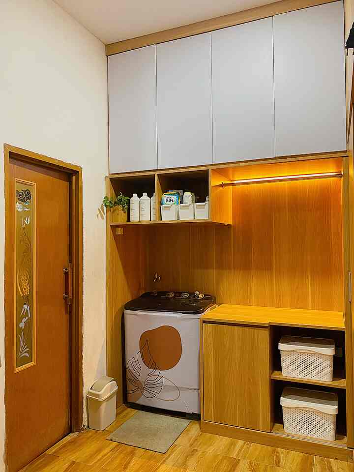 Ruang cuci mini ✅
Yang nyatu sama tempat penyimpanan dan lemari pakaian
#ruang cuci baju
#laundryarea
#penyimpanan
#japandistyle
#ruang cuci mini
#idedekorasilaundry
#ruang cuci
#ide cucian