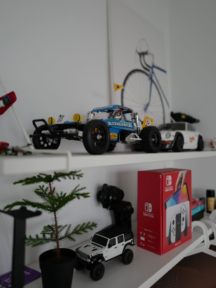 short form carousel card thumbnail