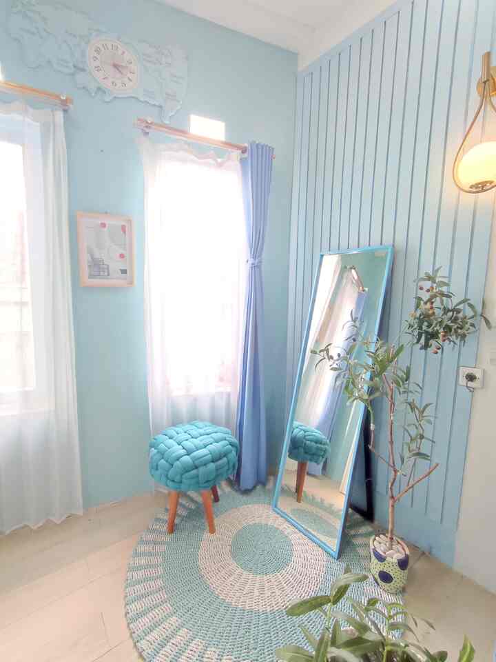 Pojokan Rumah tempat OOTD 🩵 


#dekorasicermin#pojokanrumah#rumahminimalis#rumahbiru#dekorlowbudget#