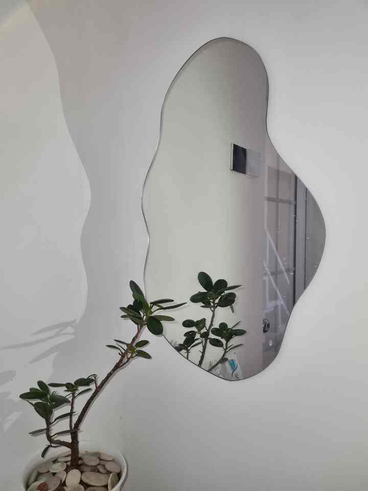 Cermin aesthetic yang kami pasang dekat kamar mandi ✨
#aesthetic #mirror #japandi #rumahminimalis #imhouse 