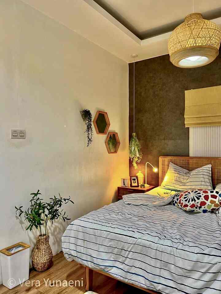 Take a peek at the 3x5m2 room
The size of the cot is 160x200cm
Can't go bigger because it's narrow... hehehe
.
#room #bedroom #kamartidur #kamartidur3x5m2 #bedset #teak #webingrotan #rattanwebing #nakasjatirotan #nakas #sidetable