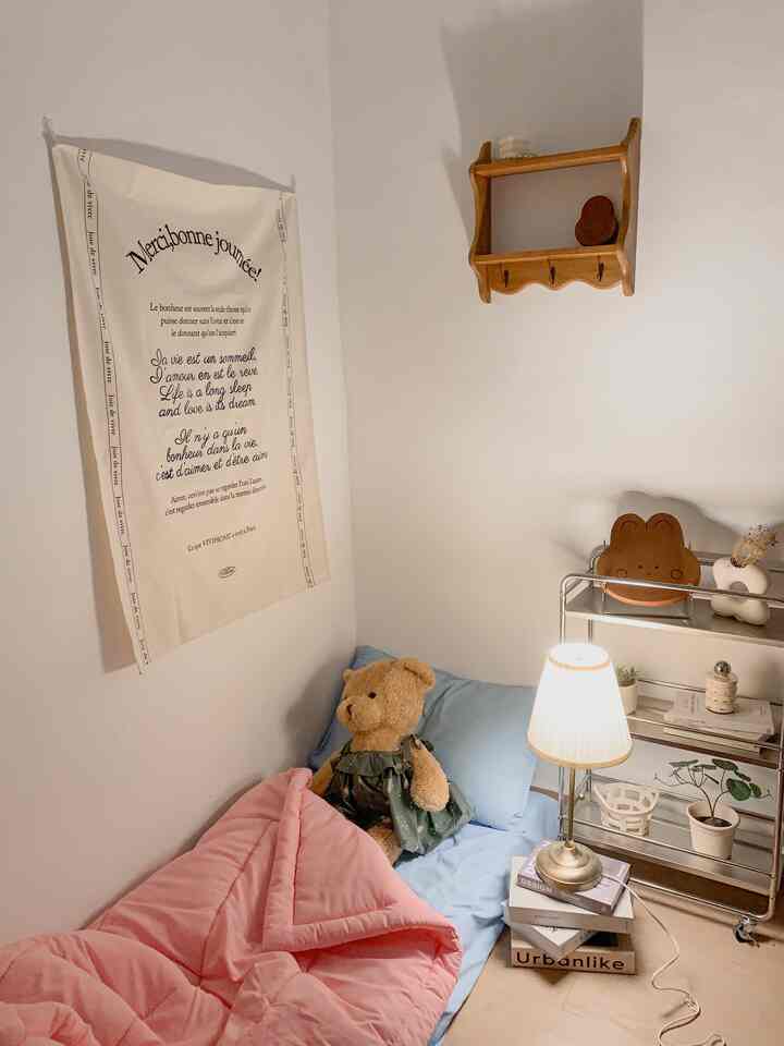 Kamar tidur anak ketika dimalam hari 🫶🏻 suka banget night vibes di bedroom ini …

#dekorasikamaranak #inspirasikamaranak #kidsroomstyling #bedroom #dekorasikamar #koreanbedroom #dekorasikamartidur 