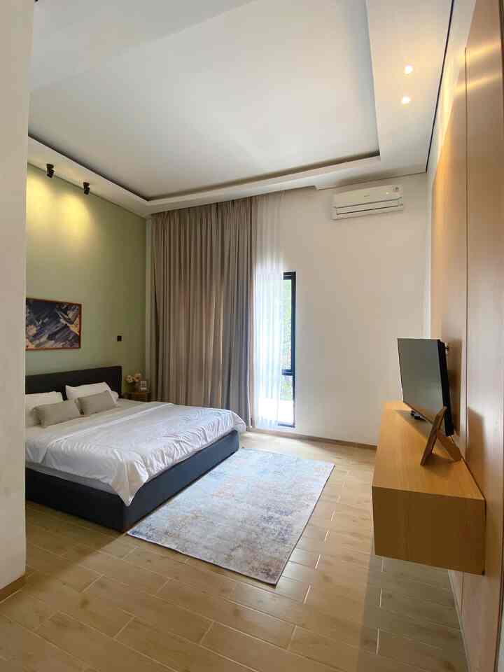 Main bedroom #kamartidur #kamarutama #bedroom #minimalis #rumahminimalis