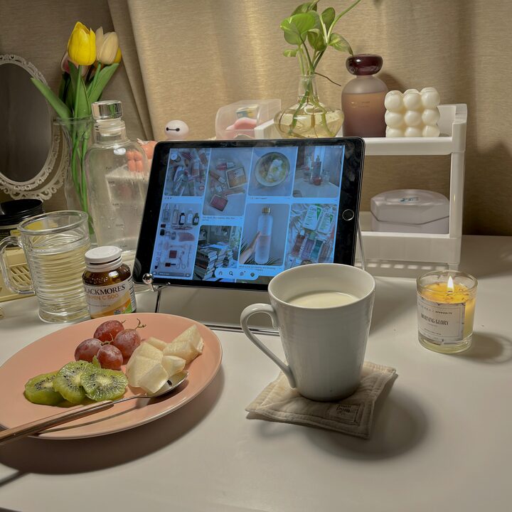 short form carousel card thumbnail