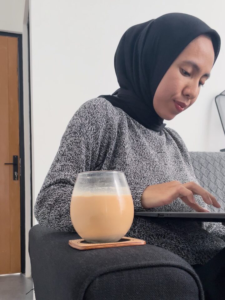 short form carousel card thumbnail