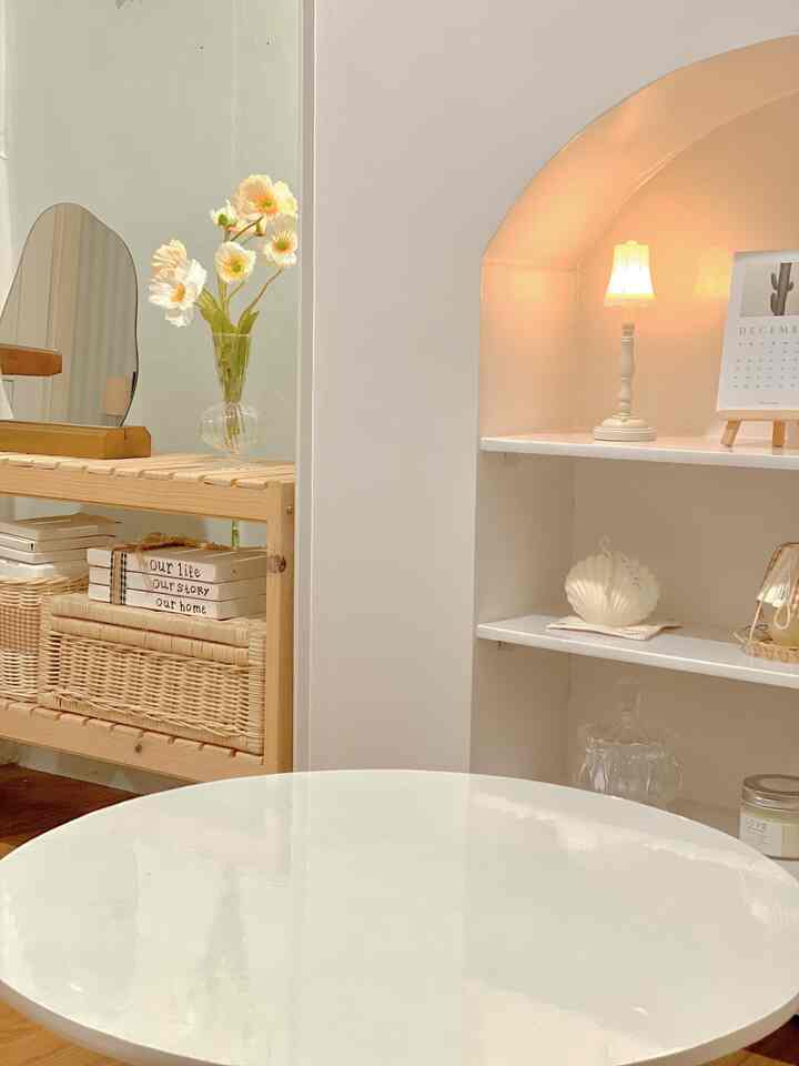 Night vibe

Hallo selamat berakhir pekan kali ini aku mau menunjukan gimana suasana ruangan dirumahku ketika malam 
Aku bikin suasana malam yang bernuansa warm karena lebih enjoy aja menurutku 
Lampu yang aku pakai disetiap ruangan berbeda2 ya ada mini lamp lampu tidur lampu led aku juga kadang pakai cahaya dari lilin aroma therapy selain bikin suasana ruangan warm lilin ini bisa untuk memberikan suasana rilex 

#nightvibe
#lightingideas
#lightinginspiration
#koreanhouse
#homedecore
#minimalis 
