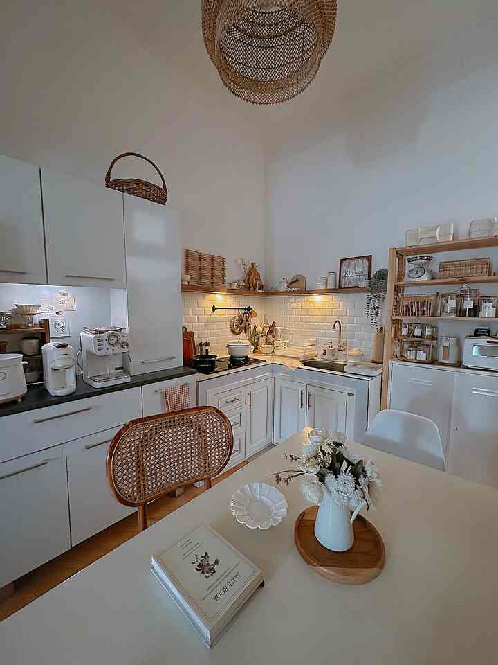 kembali ke dapur 🤭


#dapurmungil #dapurestetik #dekorasidapur #perintilandapur #ikea #naturehike #casaandria #rumahmungil #naturalhomedecor