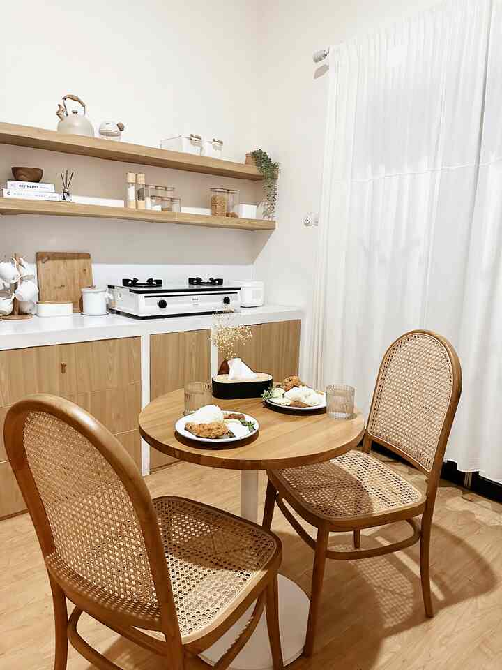 Good evening online neighbors...

#simple house #wabisabi #tropical #bogor #nightvibes #kitchen