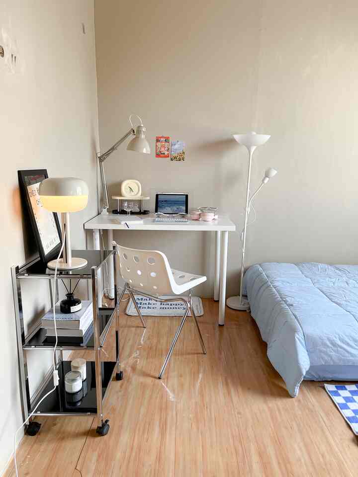 journaling + music ✩🩵｡⋆⸜ 🎧

#mejakerja #mejabelajar #deskinspo #dekorasimejakerja #ikea #acehardware 