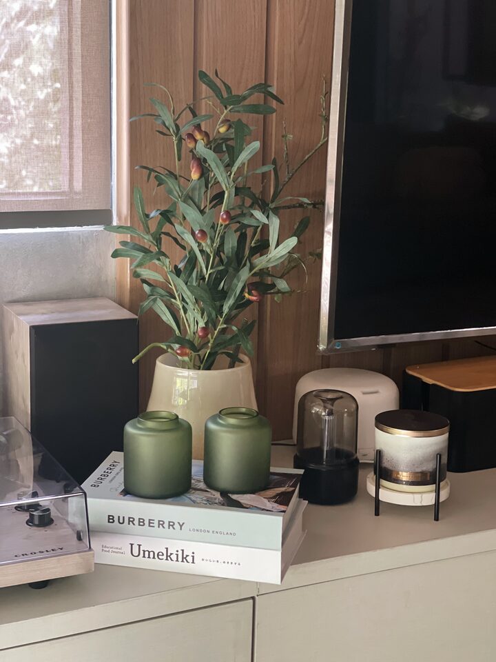 short form carousel card thumbnail