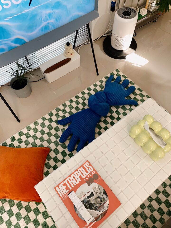 short form carousel card thumbnail