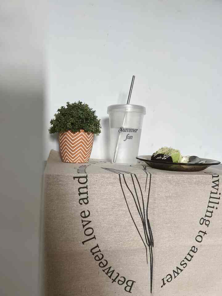 Semoga hari Jumatmu menyenangkan 🍂

#bruwnhouse #homedecor #aesthetic #inspo