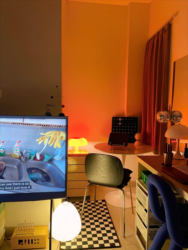 short form carousel card thumbnail