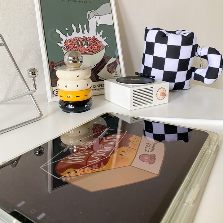 short form carousel card thumbnail