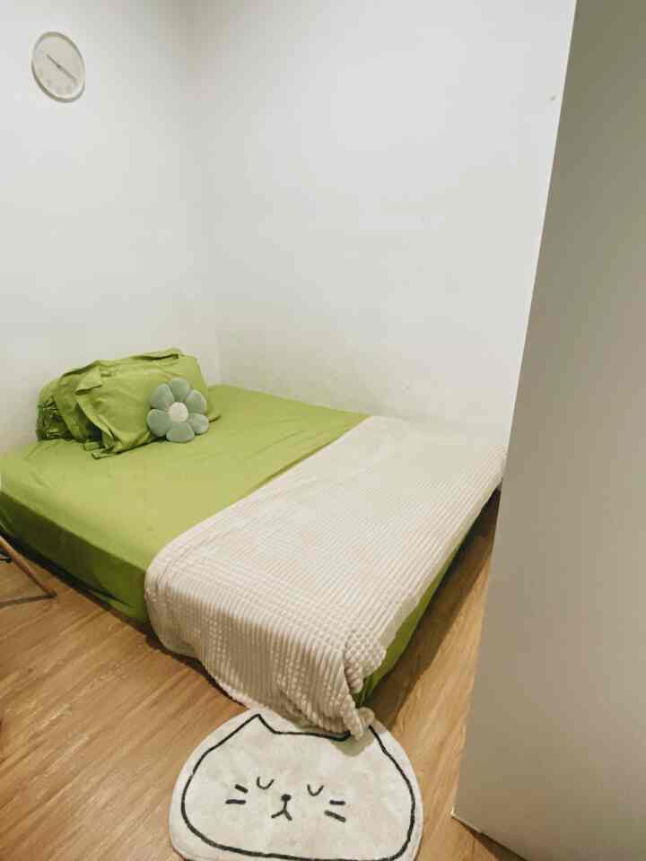 bedroom di ruang persegi dengan ukuran 3x3 m

#cozybedroom #dekorasikamartidur #inspirasikamartidur #koreanbedroom #tropical #rumahcluster #cibubur #90sqm #livewithkids