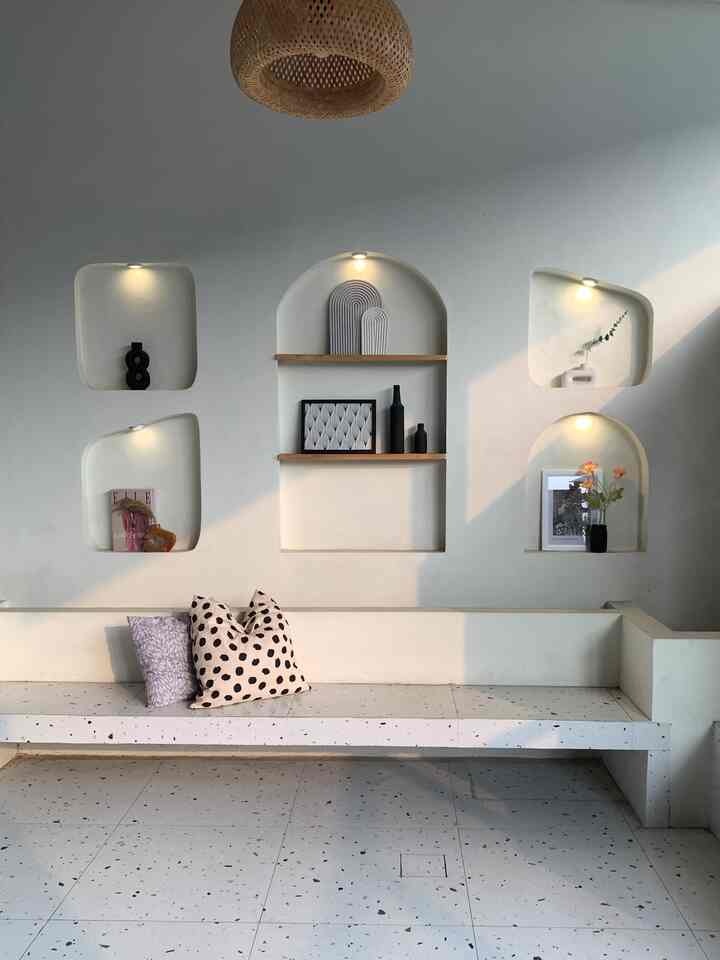 • Industrial Minimalist •

This house actually doesn't have an absolute concept, but the paint and furniture are dominated by neutral colors with a minimalist theme because our residence is very small, which makes us selective in choosing furniture so it doesn't look cramped.

The front area of the house is given a slight industrial touch on the carport wall with a water rope motif and an expanded fence.
We also gave the terrace area a lil bit of boho style with a touch of rattan lights.

Hopefully this will inspire you, O House Neighbors!☺️

#industrial #minimalist #homedecorinspo #roomdecorinspo #aesthetichomedecor