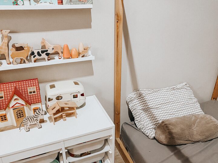 short form carousel card thumbnail