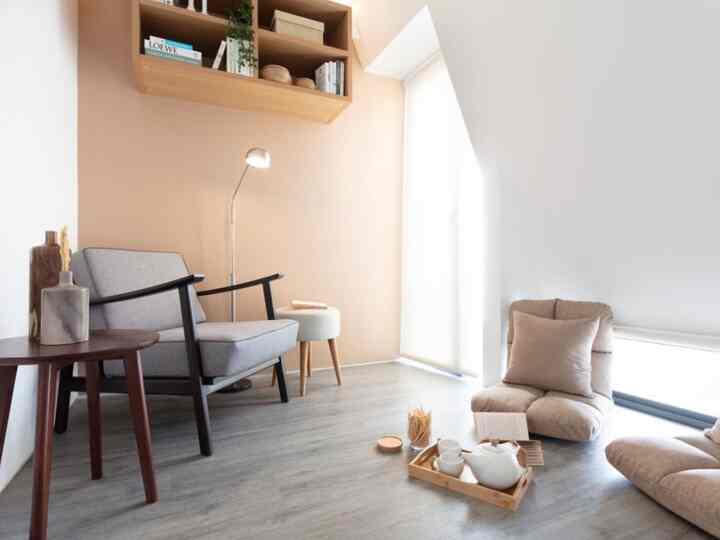 Today a reader, tomorrow a leader - Margaret Fuller.
A quote that inspires you to create a mini library with a complete collection. Because the room is quite small, I decided to make a custom bookshelf in Dekoruma. This custom made bookshelf looks simple but is actually quite unique and very functional, because it looks small but can actually hold lots of books, with a large capacity and quite deep (can be seen on the third slide which is filled with books). The use of warm white reading lights makes the atmosphere in this room warm and your reading mood improves instantly.

#customfurniture #personalizedfurniture #uniquefurniture #japandi #depok #decorlowbudget #rumahmungil #rumahcluster #rumahdeveloper #livewithkids #library #homelibrary #homecafe #minilibrary