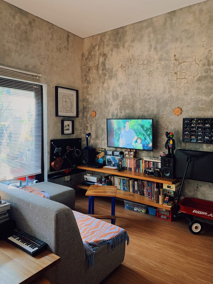 short form carousel card thumbnail