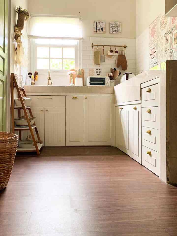 Dapurku 💚🤎

#dapur modern
#dapur yang indah
#dapur
#dapurmimpi
#inspirasisadapur
#dapur minimalis
#dapur putih