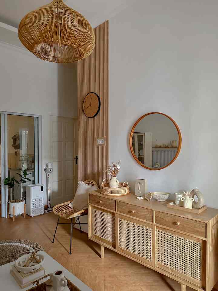 simply, tiny, homey 🏠

slh satu spot fav dgn tema natural di rumah, dekor nya lbh ke nuansa kekayuan di dekor senada dan tidak berlebihan ✨

#casaandria #rumahmungil #inspirasirumah #scandihome #naturalhomedecor #whiteandwood #livingroom 