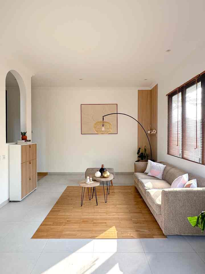 Remodel shoe cabinet. 

Kabinet sepatu yang udah dekil bisa dipercantik dengan menempelkan panel wpc di raknya, dan tadaaa…kembali terlihat baru😍😍😍


#diy
#shoecabinet
#makeover
#shoecabinethacks
#arieskamarina
#homedecorbyrina
#homestylingbyrina
#guestroom