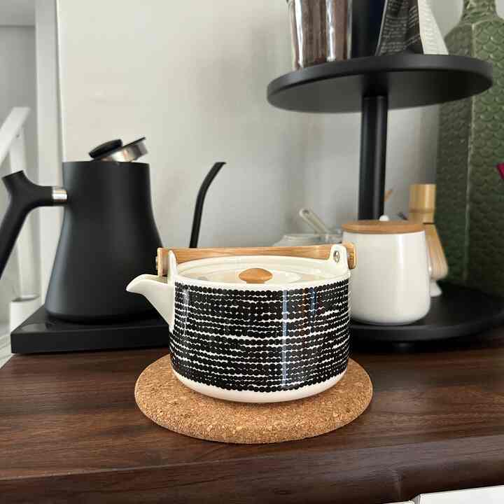 Coffee, tea, water? #teatime #nycapartment #coffee 