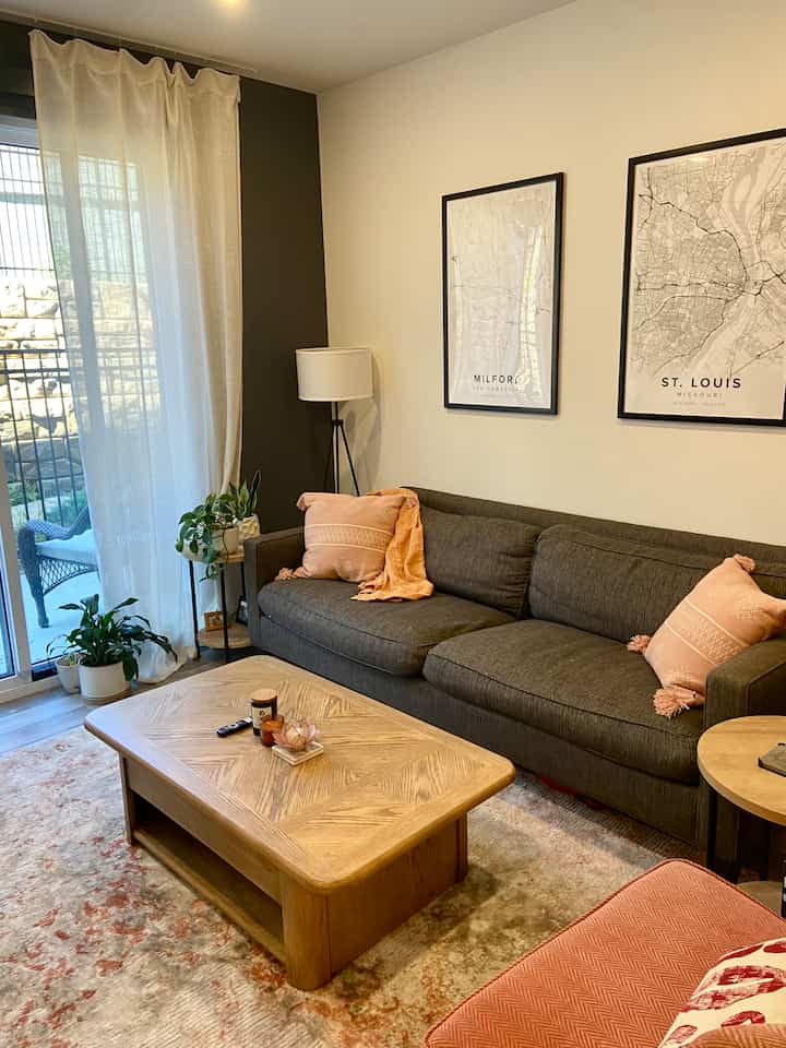 #apartmentlivingroom #apartment #livingroom #smallspaces