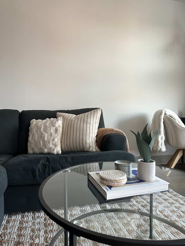 My most used corner of my apartment 🫶 

I work from home but like to switch it up by sitting on the couch or desk to work. 

My desk chair is surprisingly comfortable which is so hard fo find. Plus, it’s cute to boot!

#livingroom #livingroomtable #coffeetable #workfromhome #workspace #couchsofa 