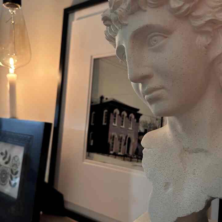 <span data-sheets-root="1" style="color: rgb(0, 0, 0); letter-spacing: normal; font-size: 10pt; font-family: Arial;">I have two busts. They are two of several favorite decorative objects that I have. ￼#decoration #candle #jug #residence #timelessdecor #classicinterior #eclectic</span>
